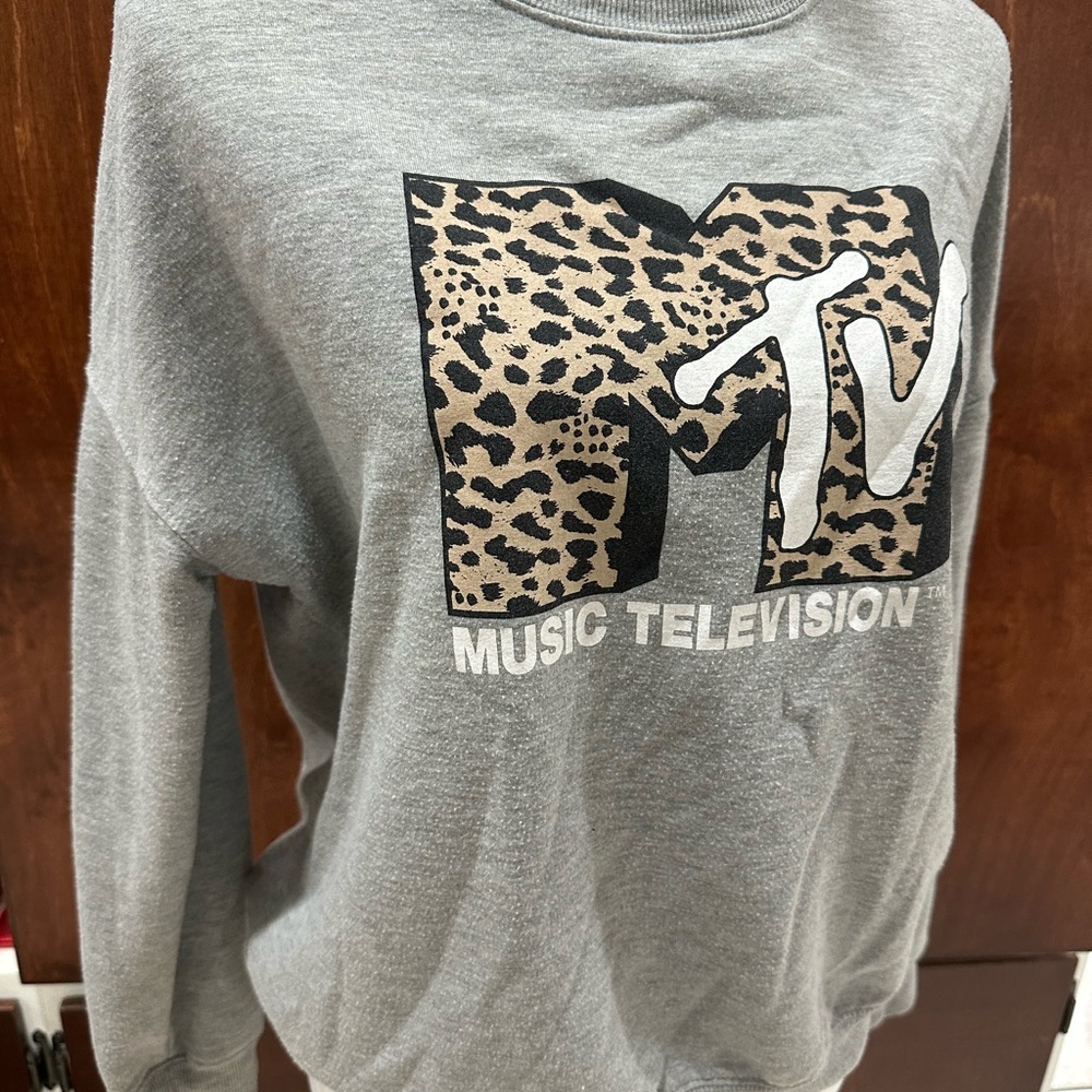 Gray MTV Leopard Print Sweatshirt